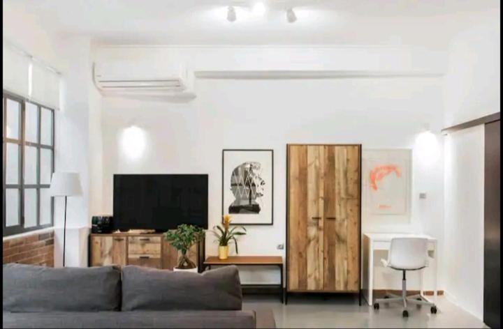 Fashionable Base In Central Athens In The Old Tailor Factory מראה חיצוני תמונה